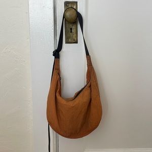Baggu Medium Nylon Crescent Bag
